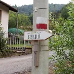 Vivi La Magia Di Bisdalu - Dormi Nella Stanza Nel Bosco, Ammira Le Stelle E Rilassati Con L'area Benessere E Colazione Campismo de Luxo *