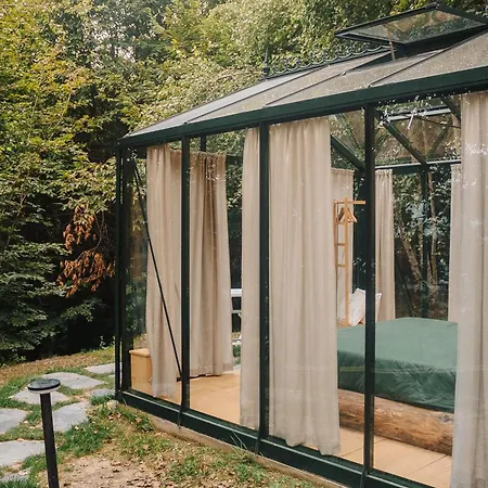 Vivi La Magia Di Bisdalu - Dormi Nella Stanza Nel Bosco, Ammira Le Stelle E Rilassati Con L'area Benessere E Colazione