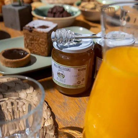 Vivi La Magia Di Bisdalu - Dormi Nella Stanza Nel Bosco, Ammira Le Stelle E Rilassati Con L'area Benessere E Colazione Peveragno