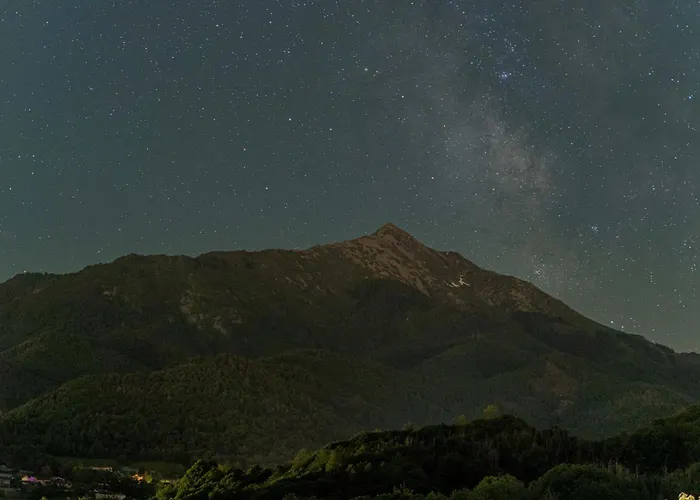 Vivi La Magia Di Bisdalu - Dormi Nella Stanza Nel Bosco, Ammira Le Stelle E Rilassati Con L'area Benessere E Colazione * Peveragno