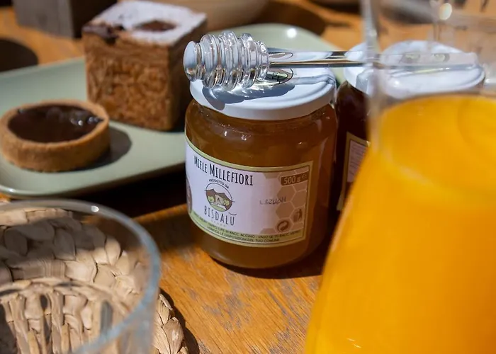 Vivi La Magia Di Bisdalu - Dormi Nella Stanza Nel Bosco, Ammira Le Stelle E Rilassati Con L'area Benessere E Colazione Peveragno